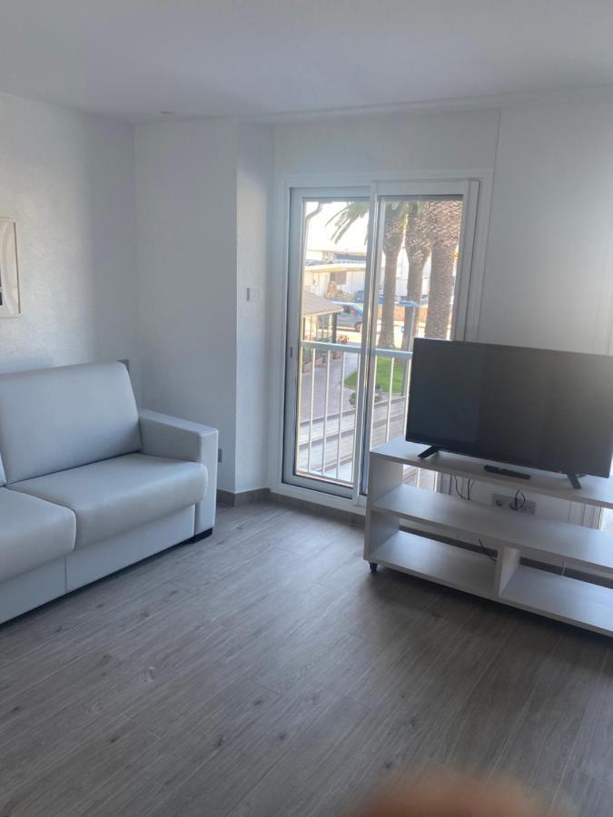 Loft Amb Vistes Al Mar By Apartaments La Catifa Palamós Extérieur photo